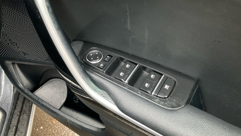 Kia Xceed 1.4T GDi ISG 3 5dr DCT Petrol Hatchback